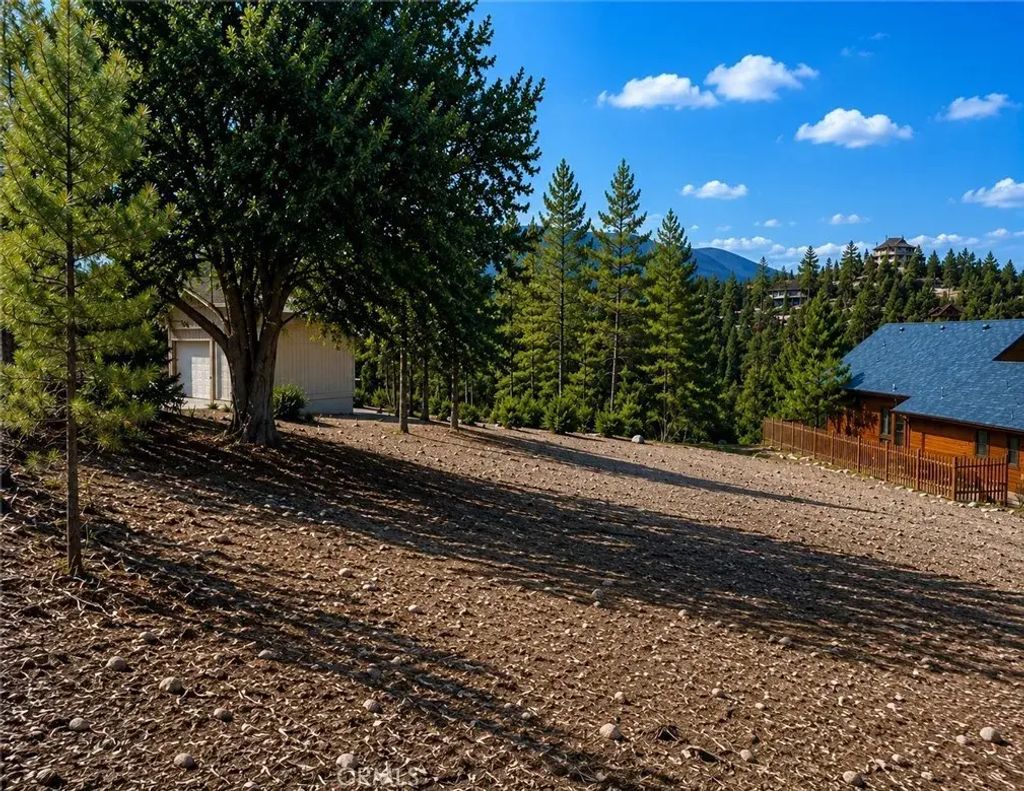 2029 Zermatt, Pine Mountain Club