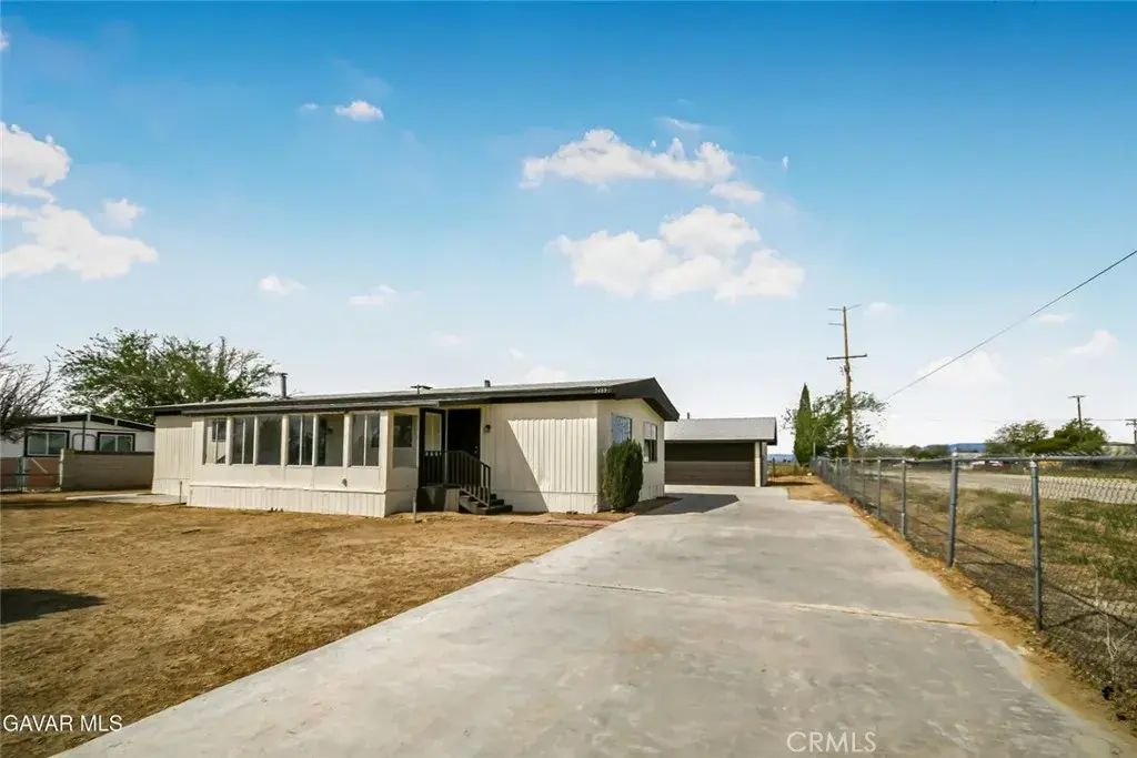 2489 55th Street West West, Rosamond