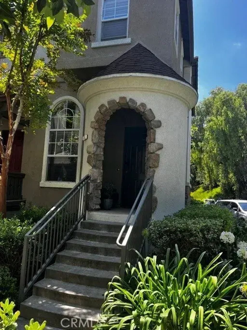 2 Benchmark, Aliso Viejo