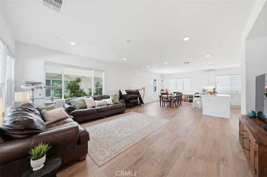 14125 Olivia Court, La Mirada