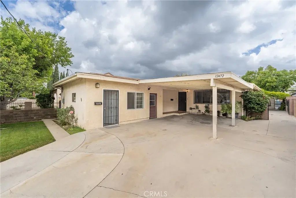 12470 Adelphia, San Fernando