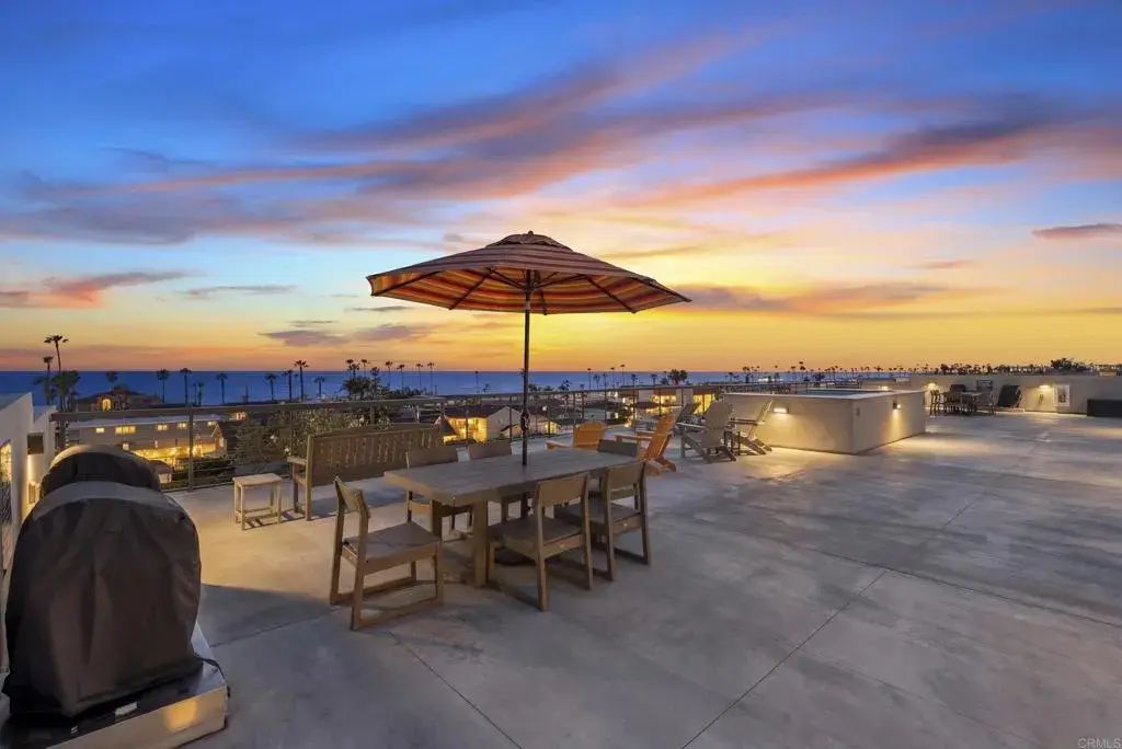 1105 S. Cleveland St 311, Oceanside