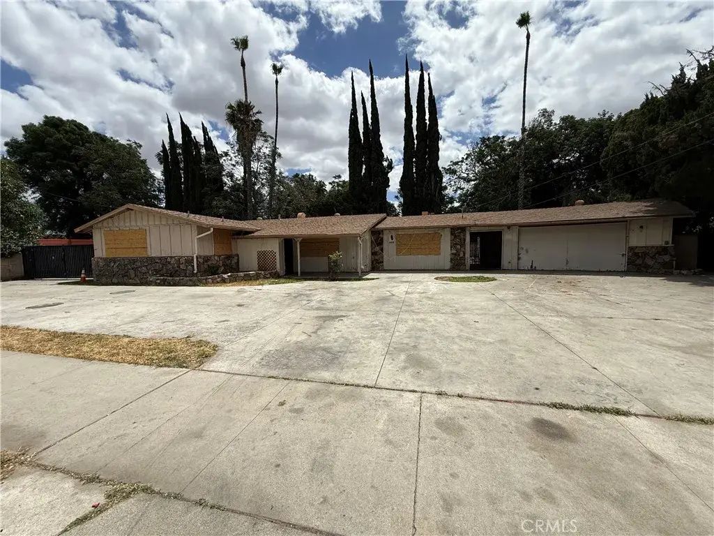 1810 Rivera, Riverside