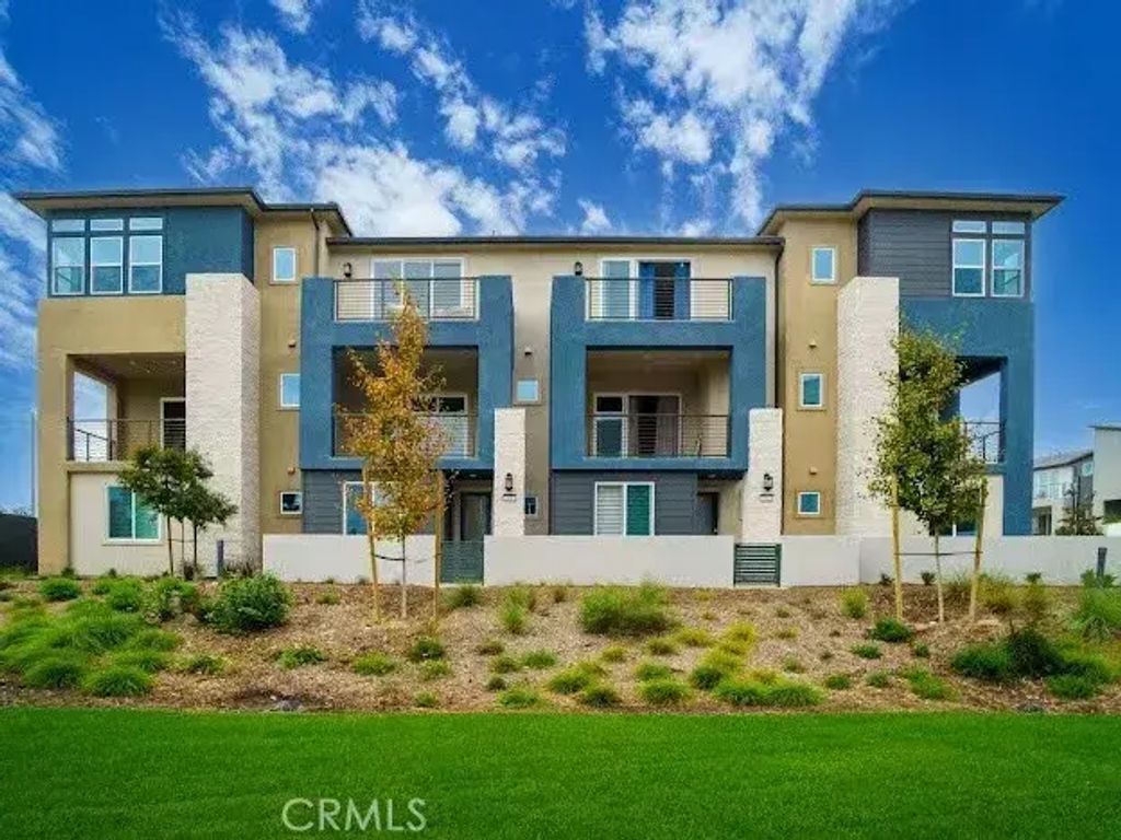 352 Tank, Irvine