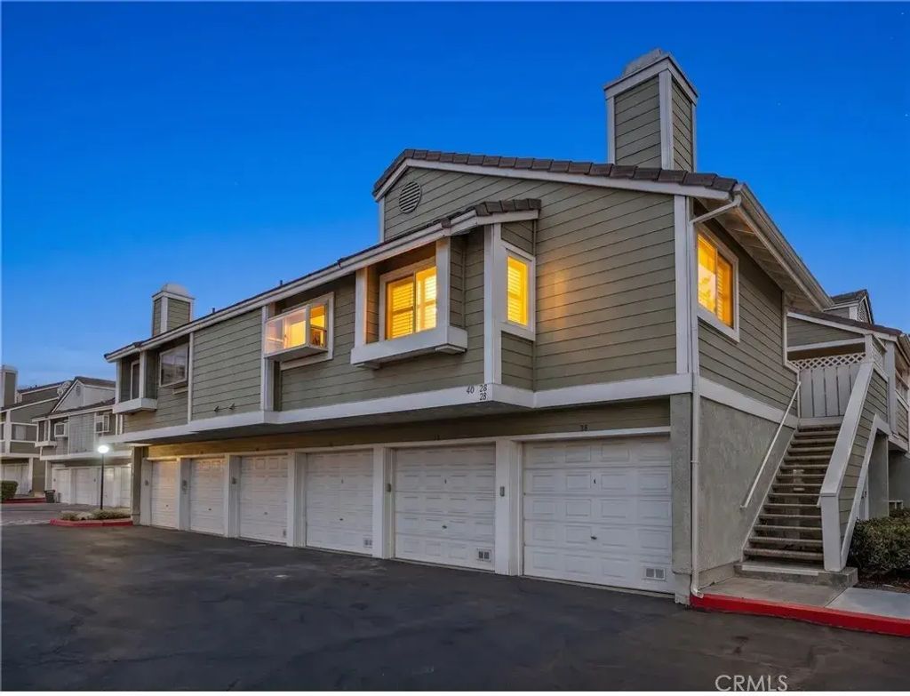 40 Hollyhock, Aliso Viejo