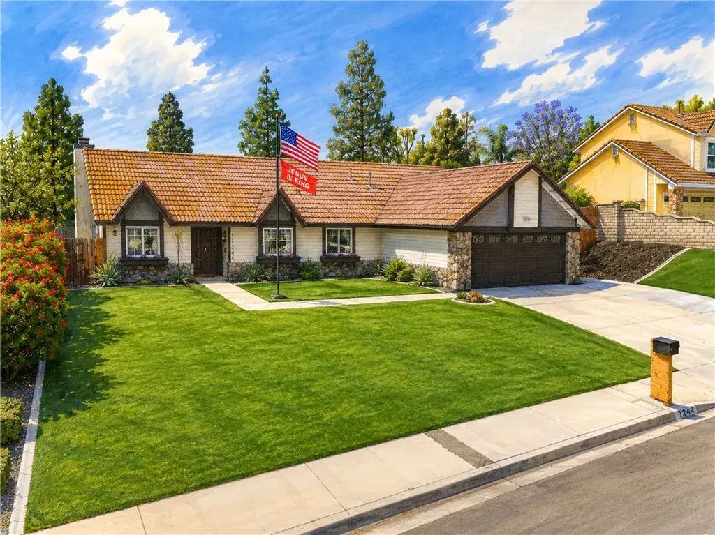 11244 Clara Court, Riverside