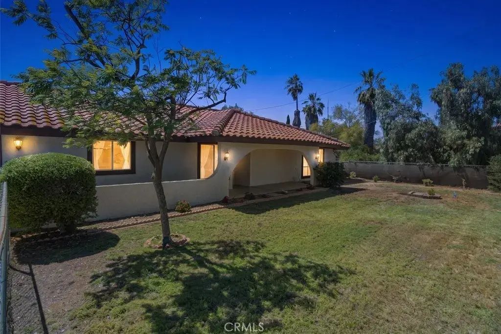 16425 Gardner, Riverside