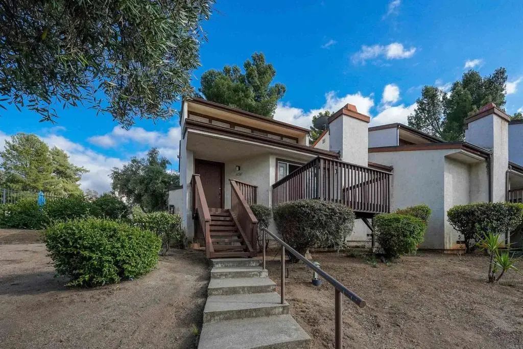 15707 Davis Cup Lane, Ramona