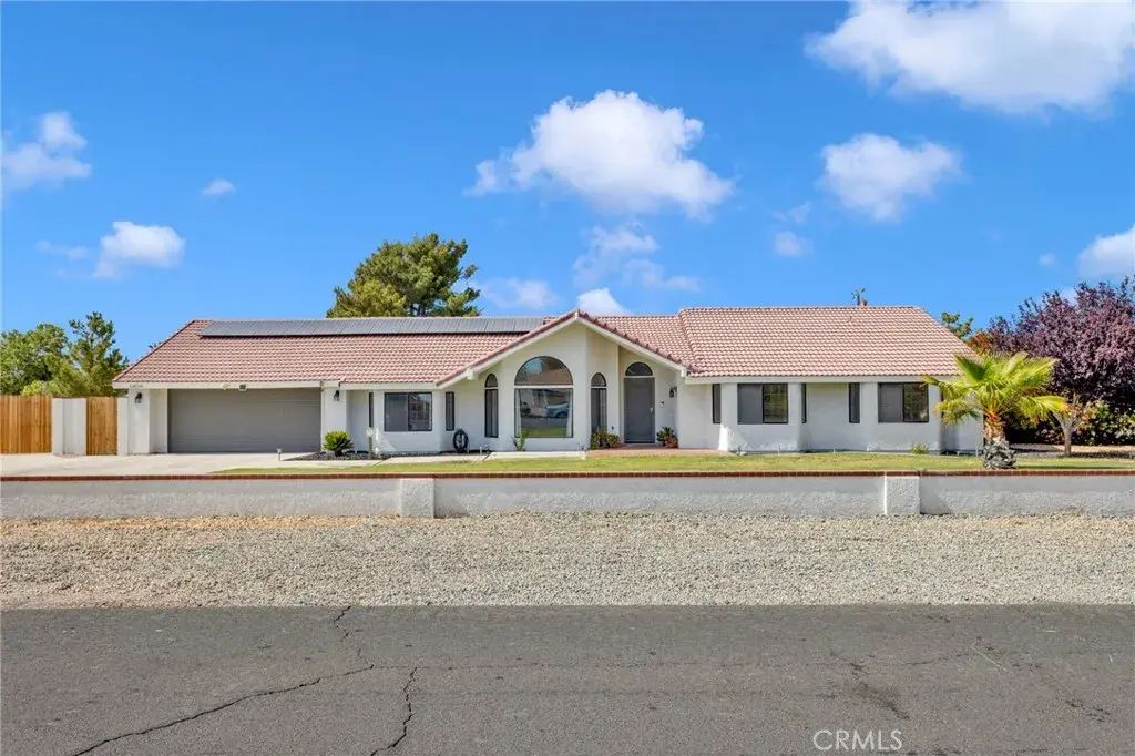 13028 Quapaw Road, Apple Valley