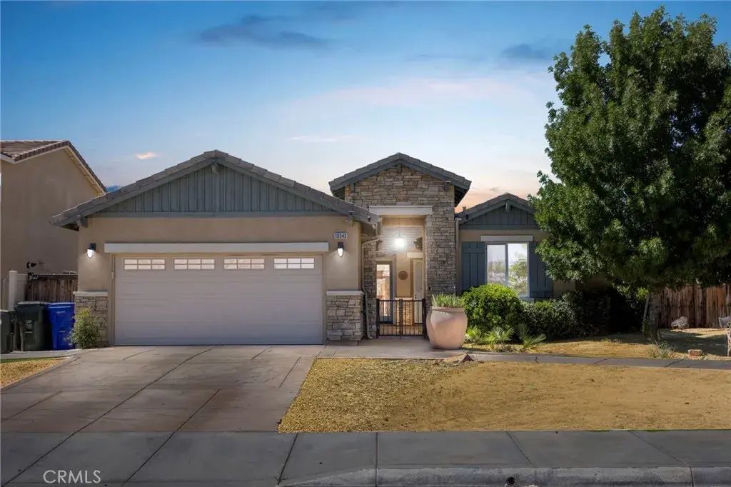 10343 Tandis Court, Adelanto