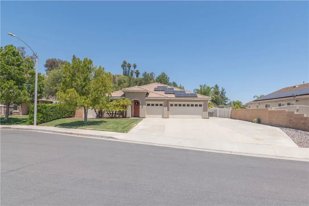 36951 Pebley Court, Winchester