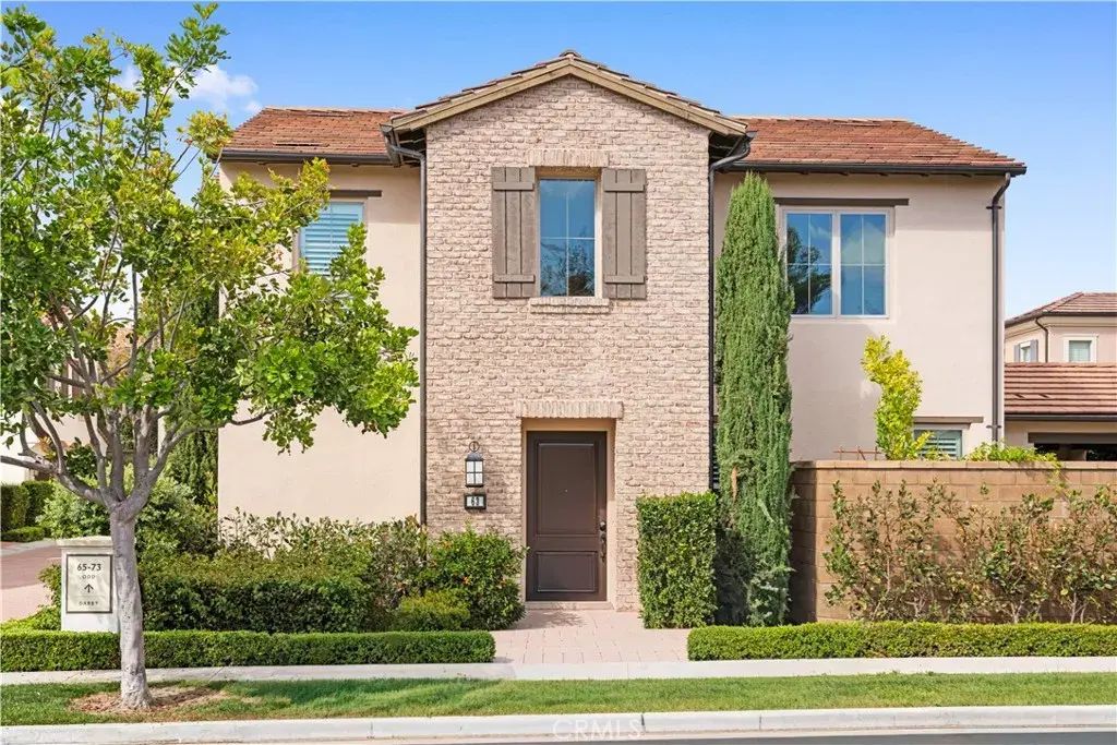 63 Darby, Irvine
