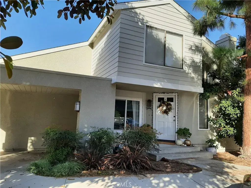 416 Deerfield, Irvine