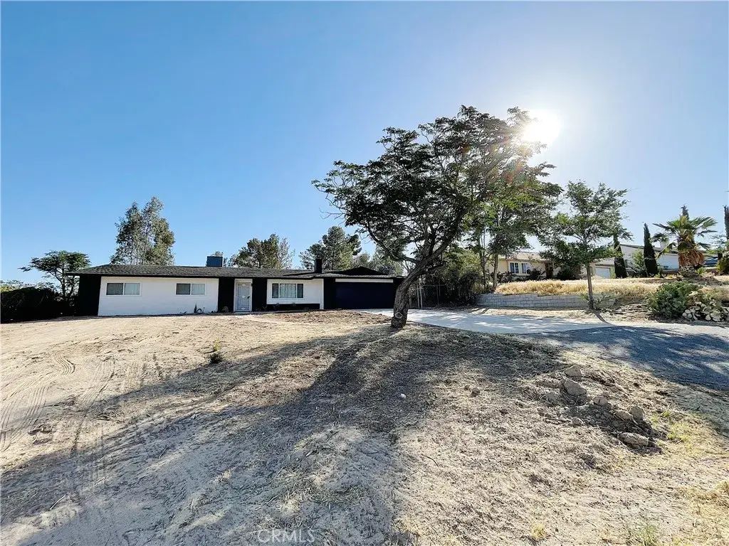 16376 Alviso, Victorville