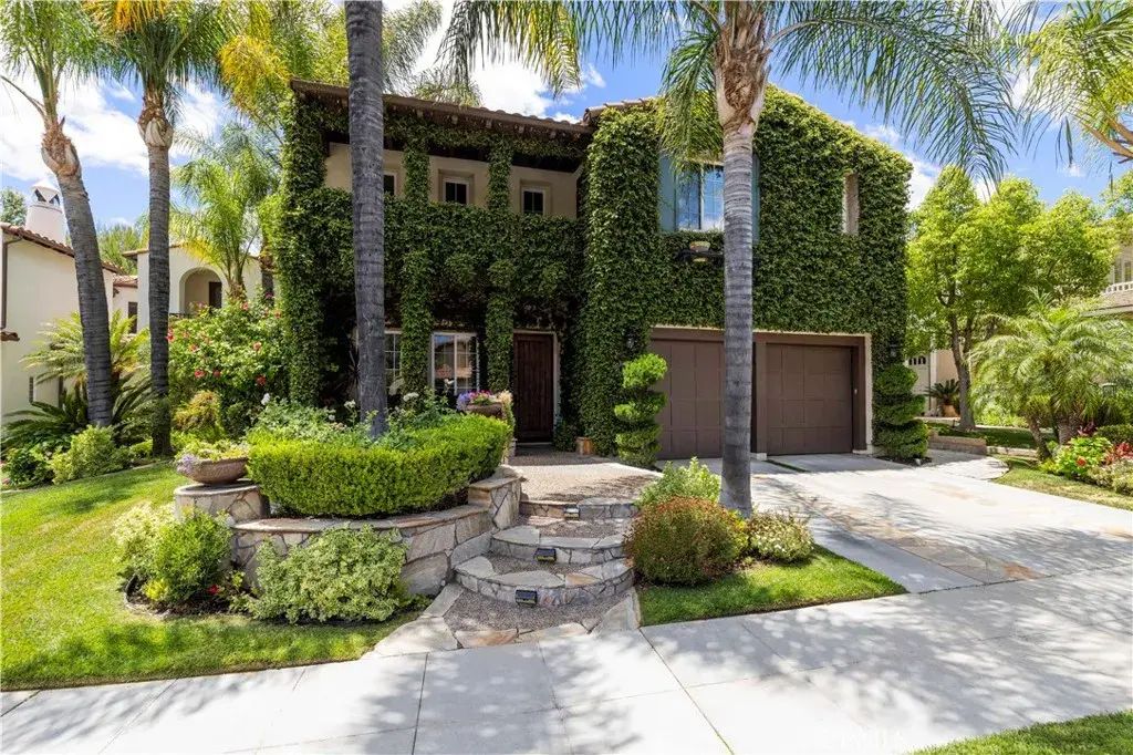 24608 Garland Drive, Valencia