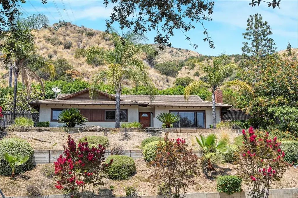 2851 Brookridge, Duarte
