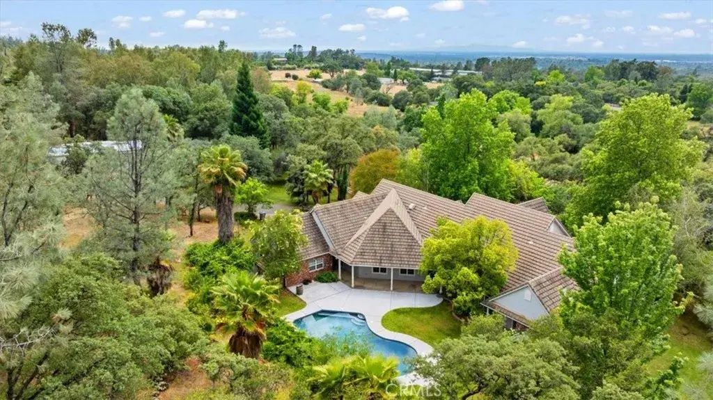 88 Almond Avenue, Oroville