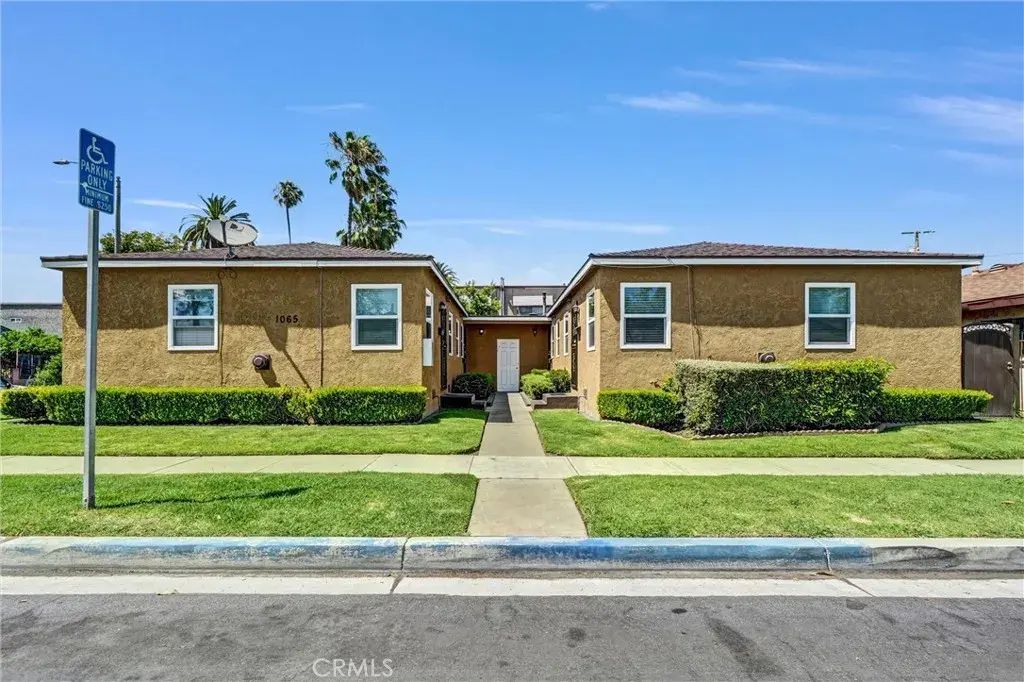 1065 E 19th, Long Beach