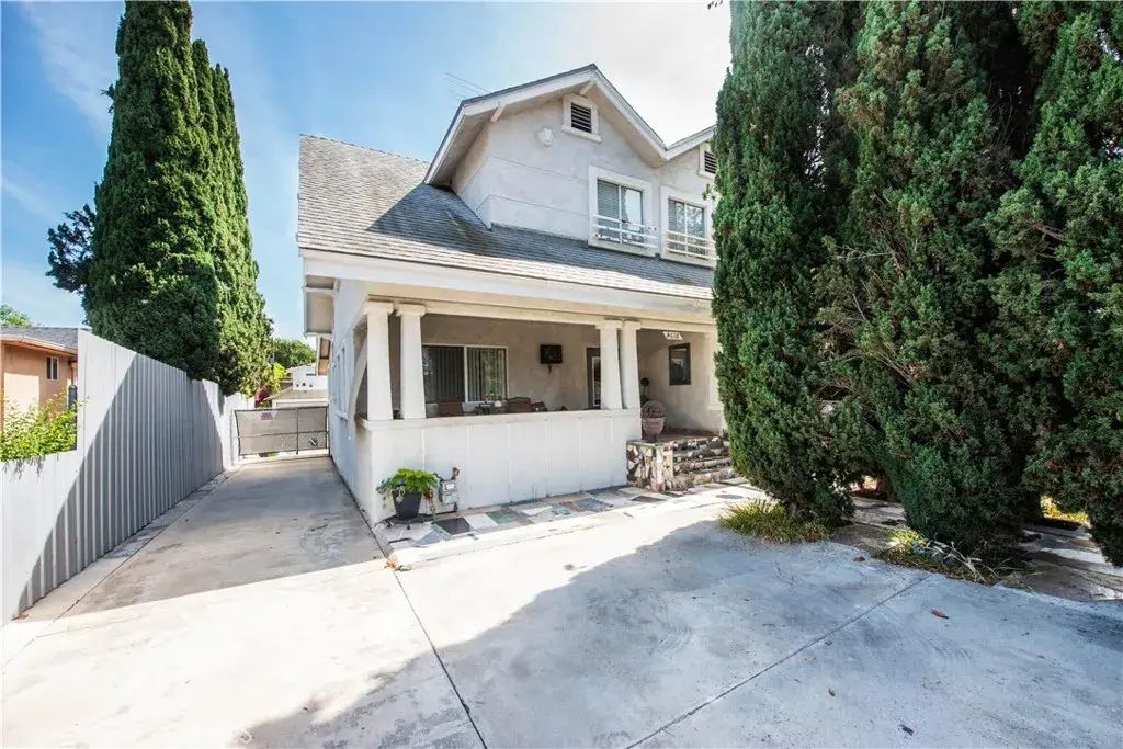 4618 Melbourne, Los Angeles