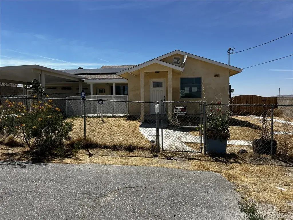 9404 Mesa, Lucerne Valley