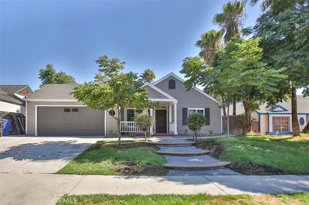 1164 Massachusetts Avenue, Riverside