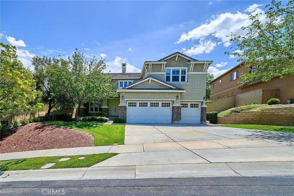 8827 Soothing Court, Corona