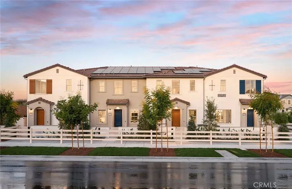 4245 East Honeybee Paseo, Ontario