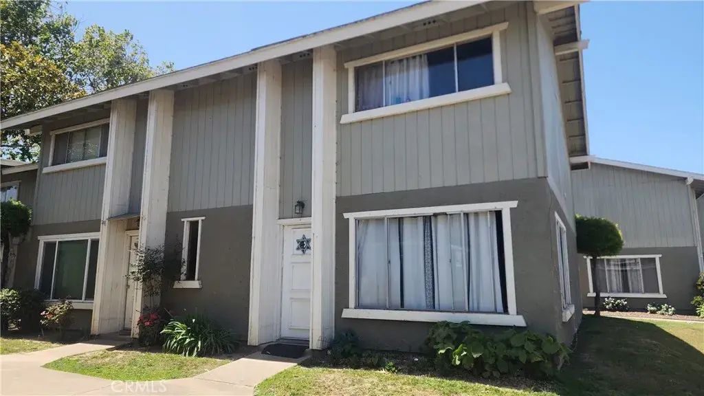 421 E Park, Santa Maria