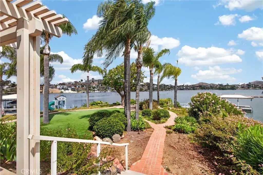 29392 Big Range, Canyon Lake
