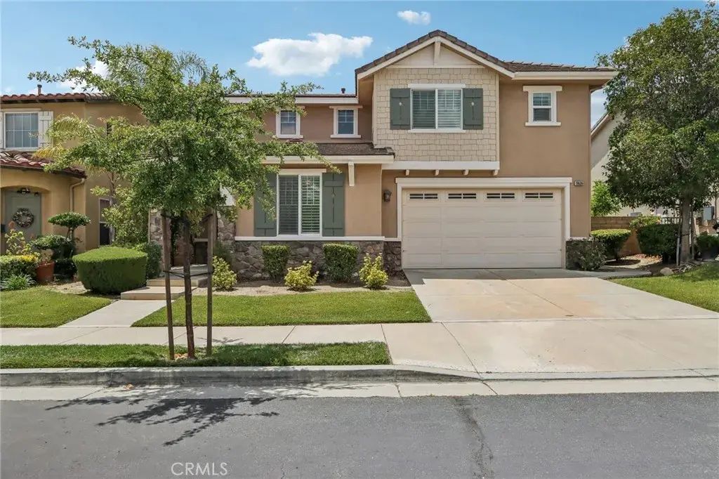 19636 Alyssa Drive, Newhall