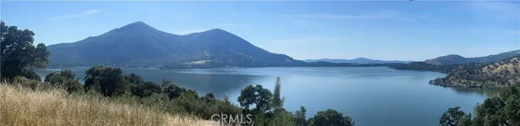 2995 Oak Crest, Clearlake