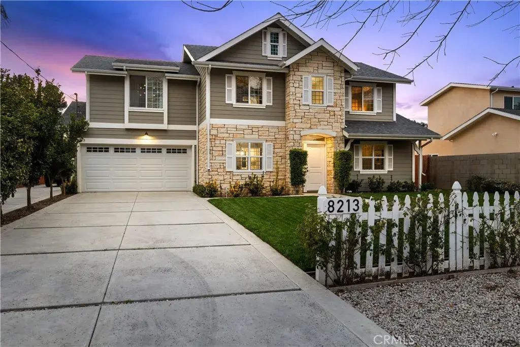 8213 Quartz Avenue, Winnetka