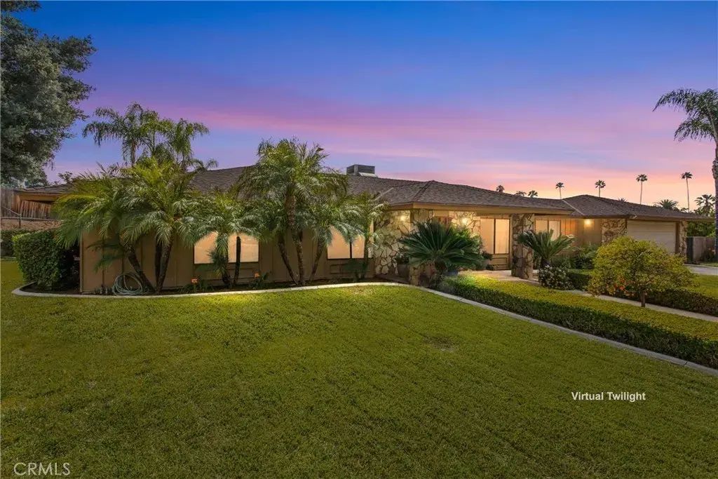 1422 Henrietta Street, Redlands