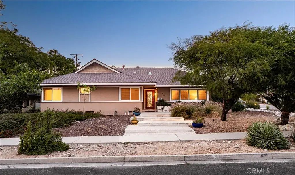 909 Reed Drive, Claremont
