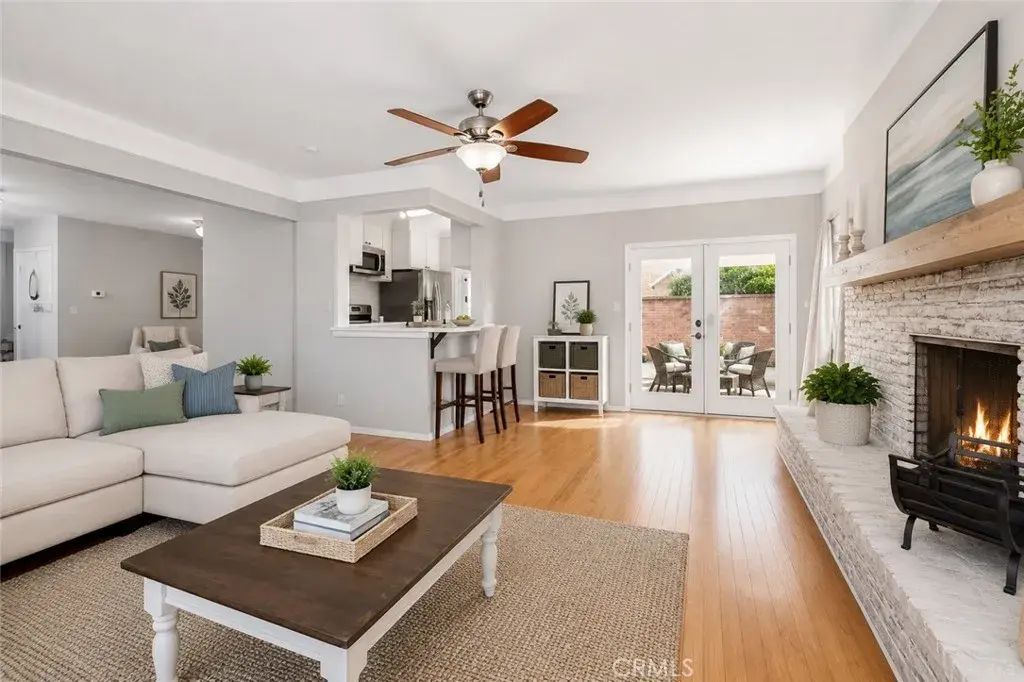 2420 W 116th, Hawthorne