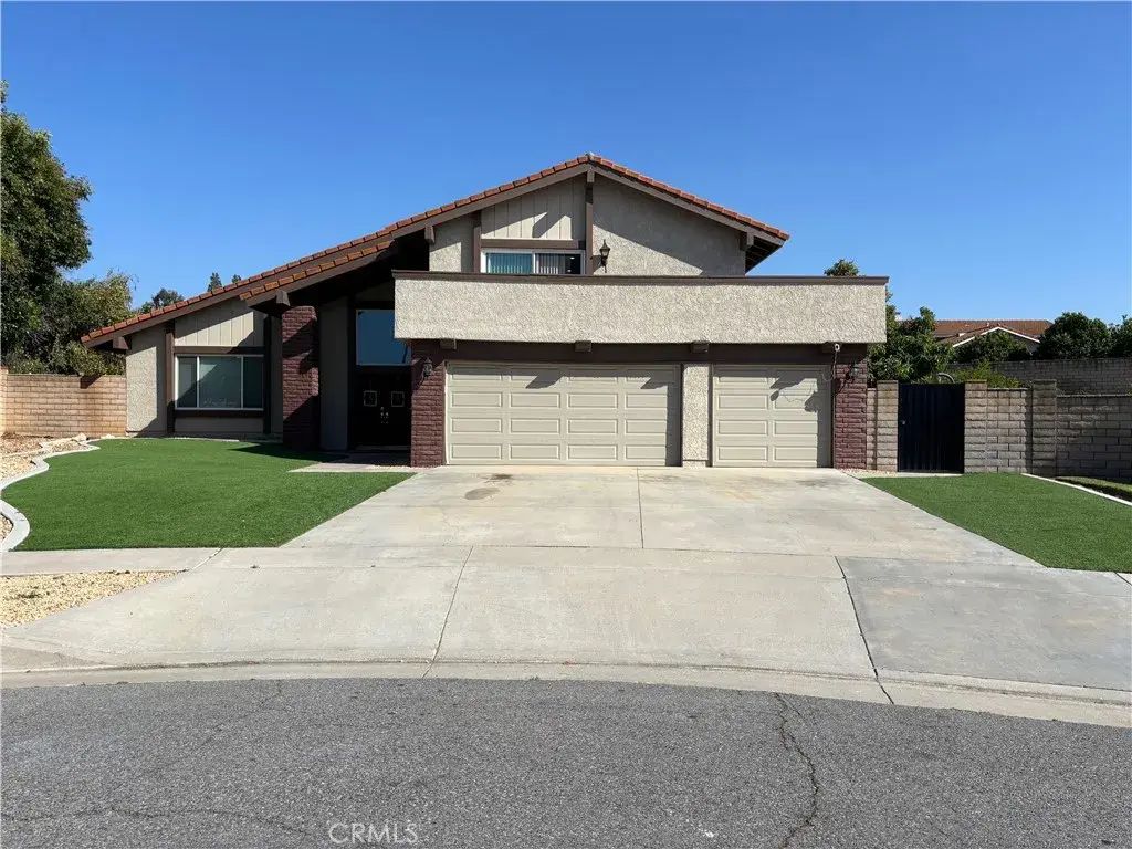 1515 Conestoga Court, Redlands