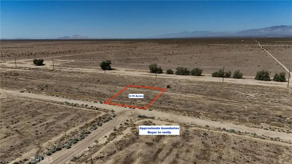742 71 St, California City