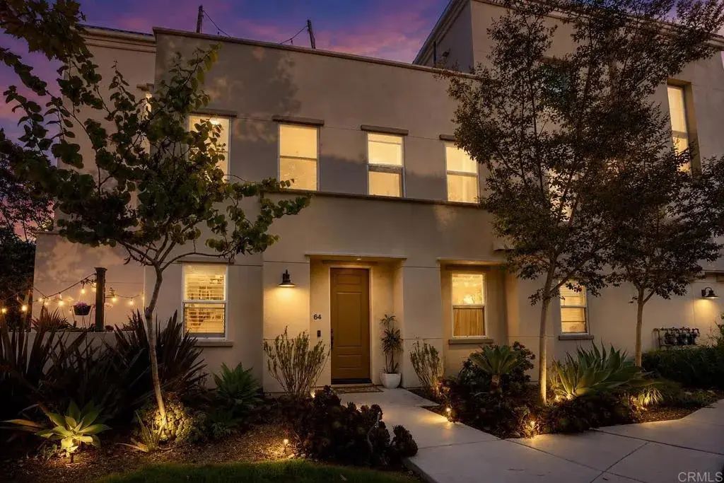 5140 Calle Sand Arch 64, 