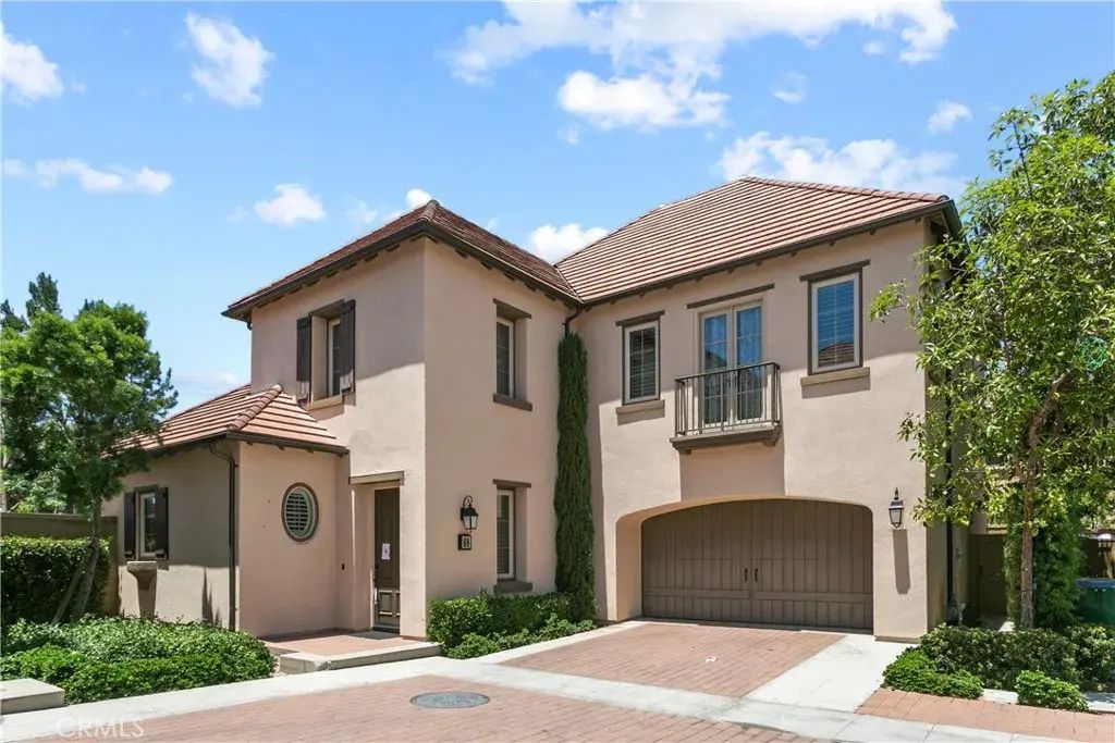 68 Bloomington, Irvine