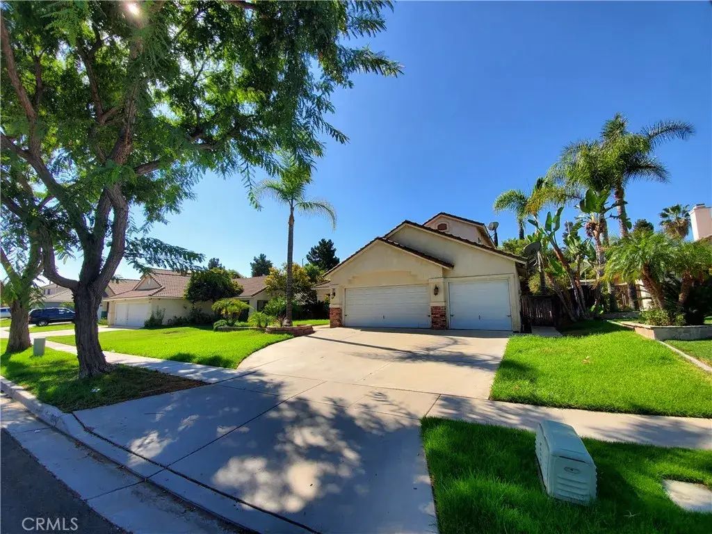 1244 Salem Drive, Corona