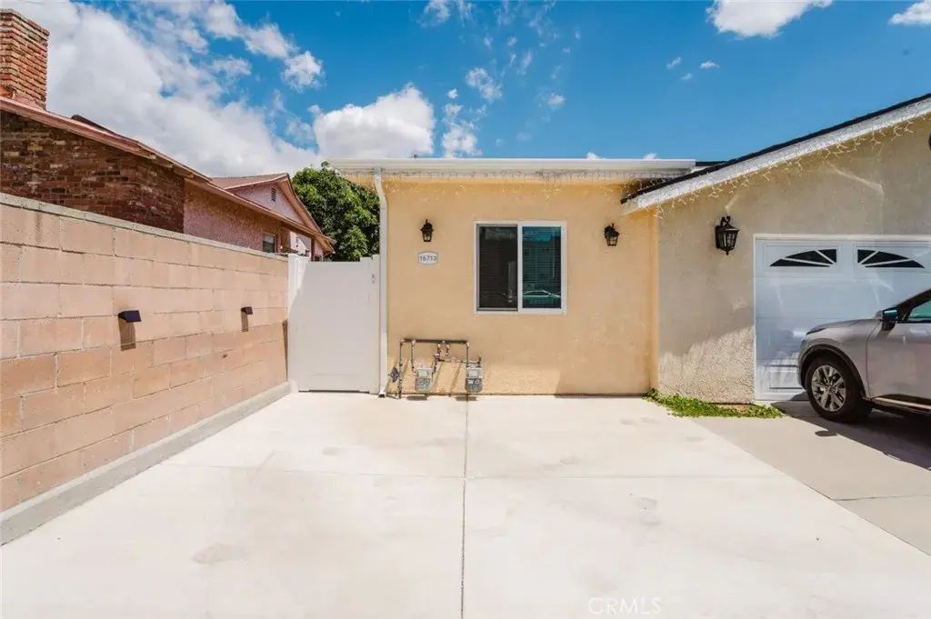 16713 Devonshire Street, Granada Hills