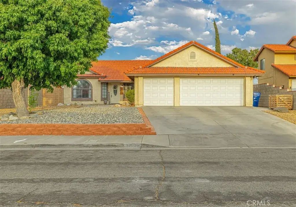 37526 Rose Street, Palmdale