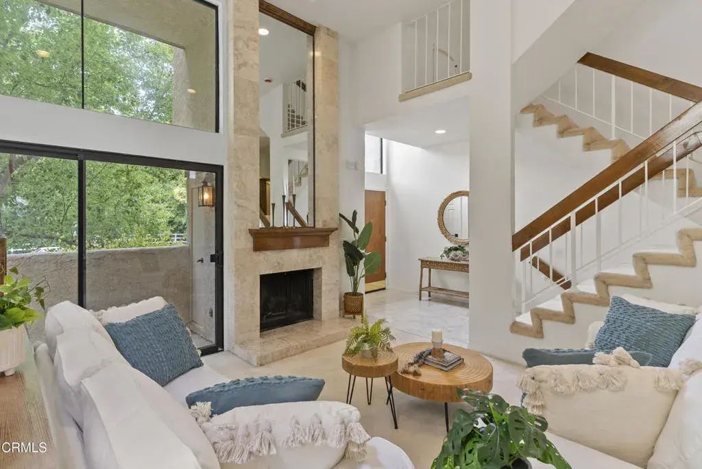 5460 Las Virgenes Road, Calabasas