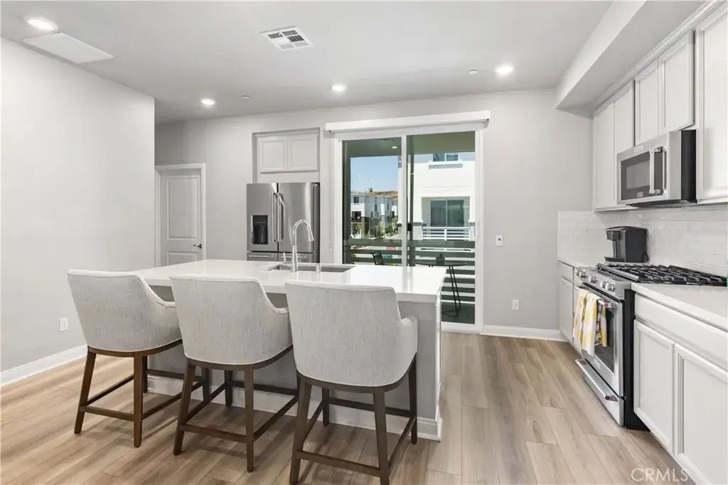 1472 W Sunrise Lane, San Pedro