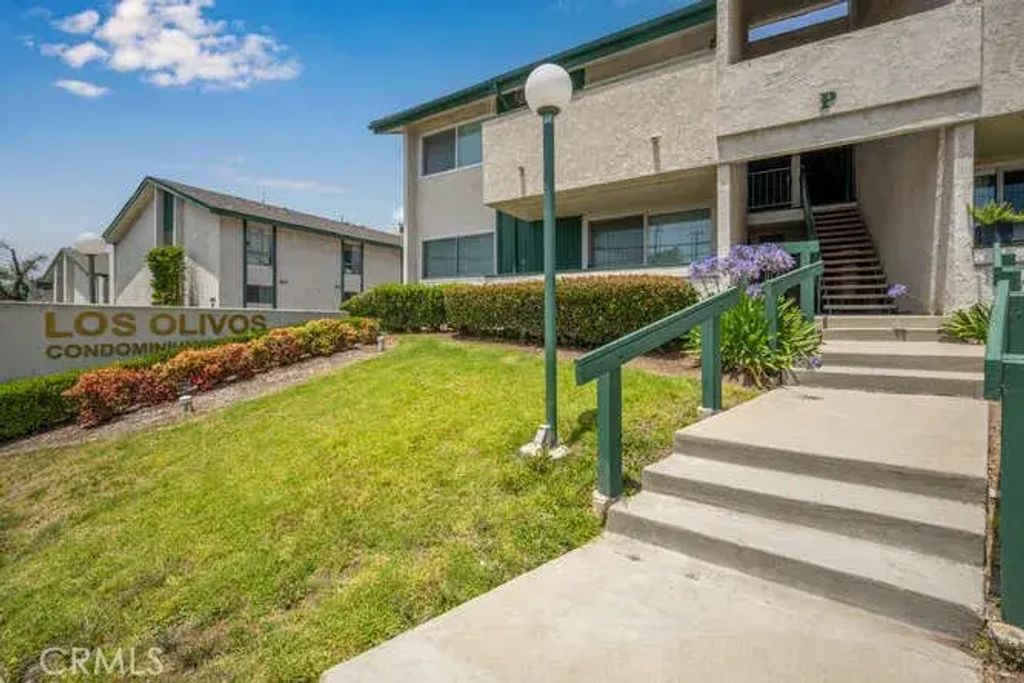 15225 Santa Gertrudes Avenue P101, La Mirada