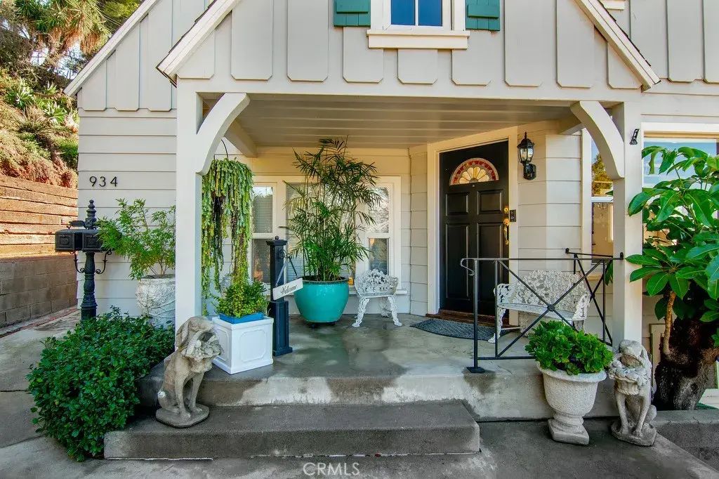 934 Highline, Glendale