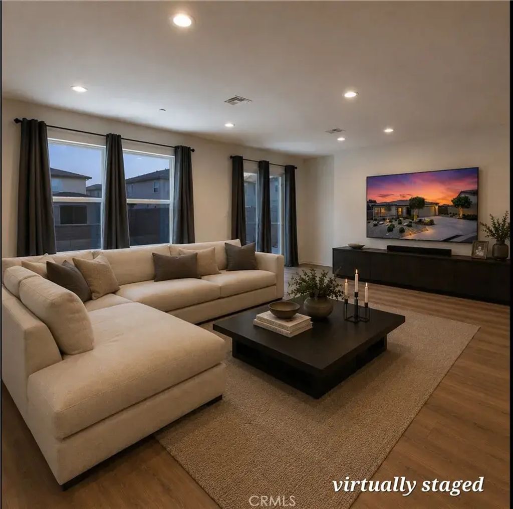 16625 Indian Summer, Victorville
