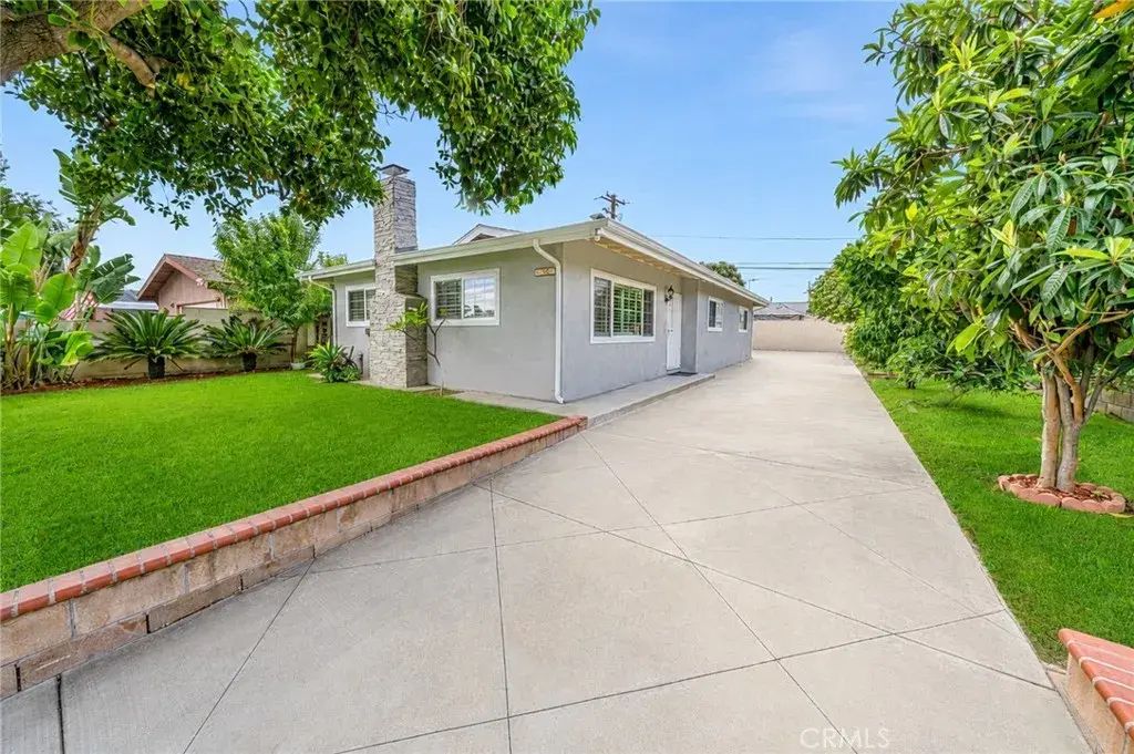 4361 Los Serranos, Chino Hills