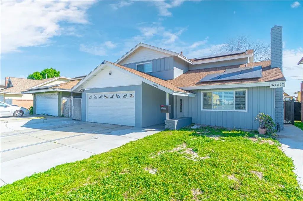 16306 Haskins Ln 1/2 Court, Carson