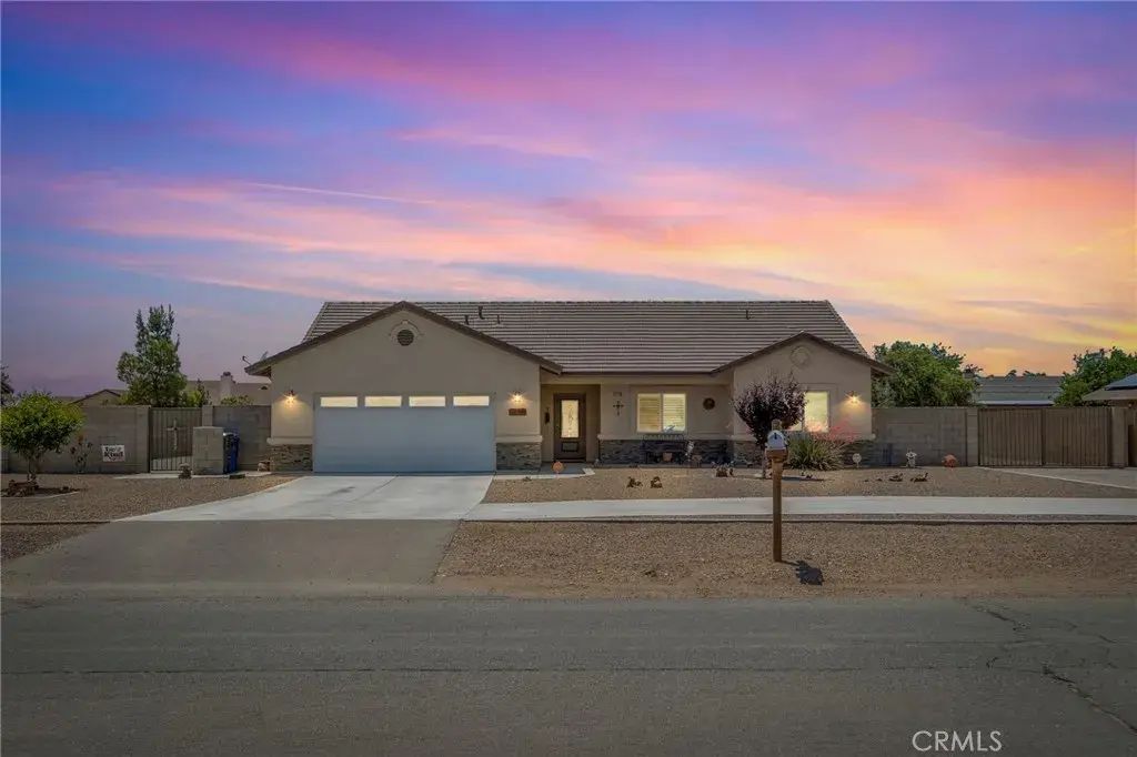 13178 Setancket, Apple Valley